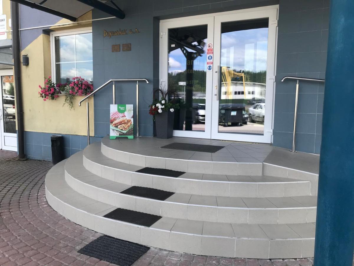 日利纳贾尼酒店 外观 照片